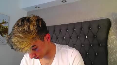 Snapshot of kyle_marsh chatting on September 2025 02:57:02 AM Kyle online show from September 2025 02:57:02 AM