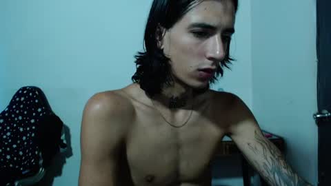 Snapshot of kyleer77 chatting on January 2025 10:23:01 PM kyleer77 online show from January 2025 10:23:01 PM