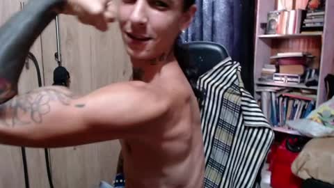 Snapshot of kyleer77 chatting on April 2026 06:14:02 PM kyleer77 online show from April 2026 06:14:02 PM