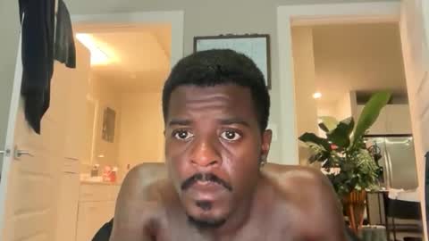 Snapshot of kylekickstand chatting on November 2025 01:55:02 AM Kyle Kickstand online show from November 2025 01:55:02 AM