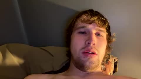 Snapshot of kylelovepussy69 chatting on February 2025 09:13:02 PM kylelovepussy69 online show from February 2025 09:13:02 PM