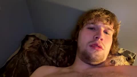 Snapshot of kylelovepussy69 chatting on February 2025 02:53:01 AM kylelovepussy69 online show from February 2025 02:53:01 AM