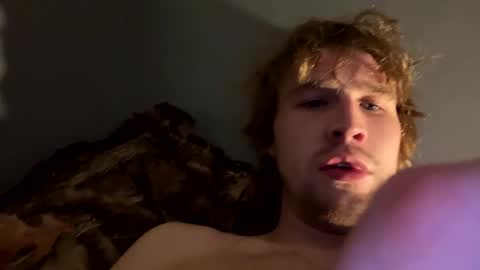 Snapshot of kylelovepussy69 chatting on February 2025 01:58:01 AM kylelovepussy69 online show from February 2025 01:58:01 AM