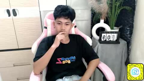 kylexx07 online show from February 2026 04:33:01 PM