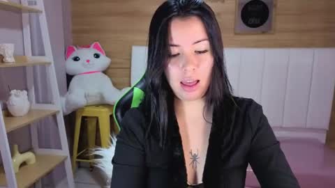 Kilya online show from April 2026 07:56:02 PM
