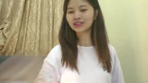 Snapshot of kylie1177 chatting on September 2025 12:07:02 PM its me KYLIE online show from September 2025 12:07:02 PM