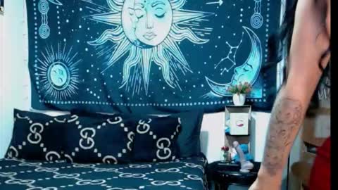 Snapshot of kylie_capricorn chatting on October 2025 08:19:02 PM kylie online show from October 2025 08:19:02 PM