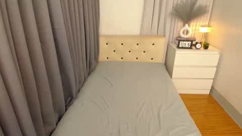 kylie_cums online show from January 2025 12:20:02 PM