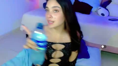 k ylie online show from January 2025 03:39:02 AM