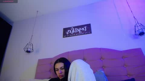Snapshot of kylie_ls chatting on January 2025 12:42:01 PM kylie_ls online show from January 2025 12:42:01 PM