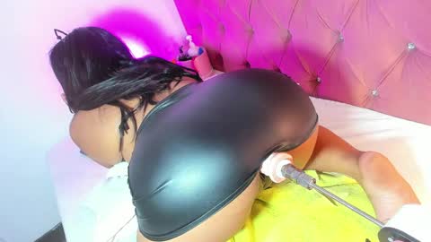 Snapshot of kylie_sttel chatting on March 2026 11:05:01 PM kylie Sttel online show from March 2026 11:05:01 PM