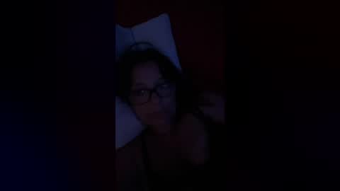 Snapshot of kyliecb chatting on August 2026 05:12:01 AM Kylie online show from August 2026 05:12:01 AM