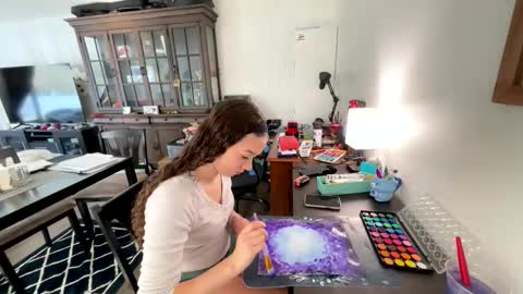 Kylie online show from February 2026 07:53:02 PM