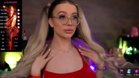 Snapshot of kyliejoyce chatting on February 2025 03:50:02 AM Kylie online show from February 2025 03:50:02 AM