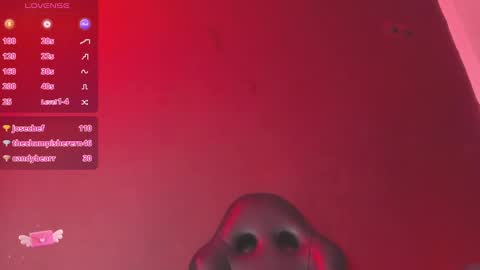 K Y L I E online show from September 2025 09:53:02 AM