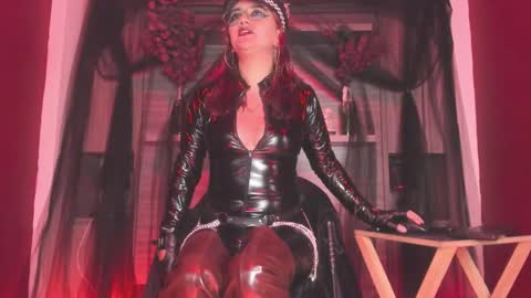 Snapshot of kyliemaxwell chatting on January 2026 08:13:02 PM K Y L I E online show from January 2026 08:13:02 PM