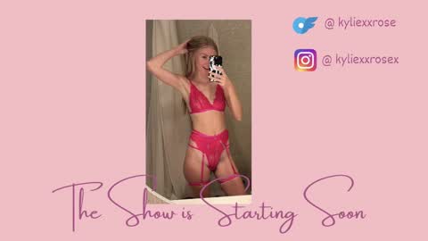 Snapshot of kyliexxrose chatting on September 2025 05:11:01 AM Kylie online show from September 2025 05:11:01 AM