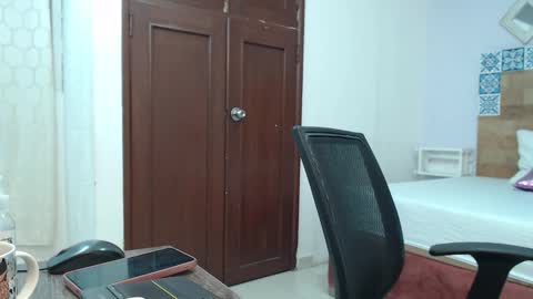 Kylie online show from December 2025 11:03:02 AM