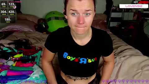 Kyloe Reign online show from October 2025 06:15:02 PM