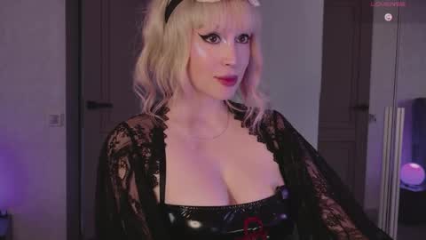 Kate online show from May 2026 01:40:01 PM