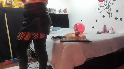 call me kim  online show from October 2025 10:19:01 PM