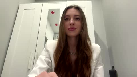 Snapshot of kymberlyrosenlof chatting on March 2026 01:09:02 AM Selena online show from March 2026 01:09:02 AM