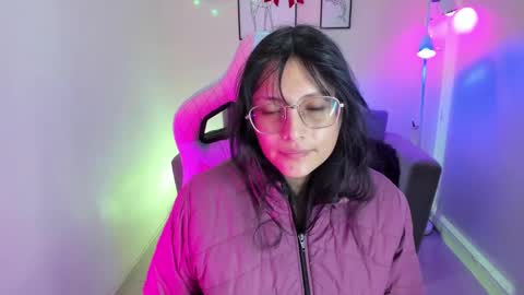 Snapshot of kyomi_chang chatting on December 2024 12:51:02 PM Kyomi online show from December 2024 12:51:02 PM