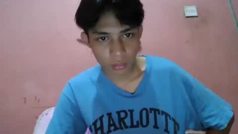 kyoshi_19 online show from February 2025 12:59:01 PM