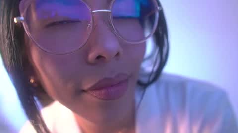 schedule 300 pm - 1100pm colombia time online show from February 2025 08:34:02 PM