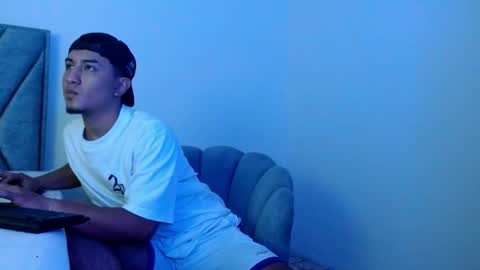 Snapshot of kyro_estrada chatting on December 2025 06:23:01 PM kyro_estrada online show from December 2025 06:23:01 PM