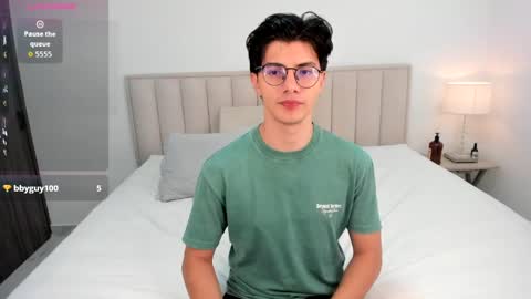 kyron online show from March 2026 10:15:01 PM