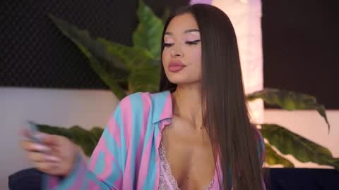 Snapshot of kyssaraplay chatting on September 2025 06:07:01 PM Kyssa online show from September 2025 06:07:01 PM