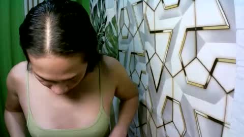 Snapshot of kyutshyne chatting on March 2026 05:16:01 PM kyutshyne online show from March 2026 05:16:01 PM