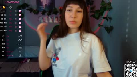 Snapshot of l1bert1n chatting on January 2025 05:00:01 AM Victoria online show from January 2025 05:00:01 AM