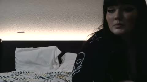Snapshot of l1lybaby chatting on May 2026 04:40:02 AM Lily online show from May 2026 04:40:02 AM