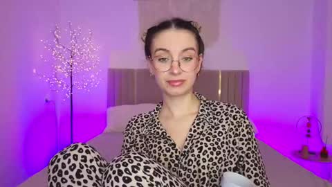 Margo  online show from March 2026 02:00:01 PM