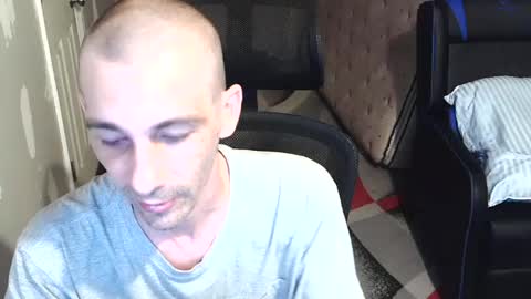 l1v1nth3dr3am online show from July 2026 03:17:01 PM