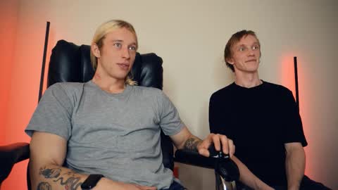 Snapshot of l_adonis_l chatting on October 2025 05:32:01 AM Adonis online show from October 2025 05:32:01 AM