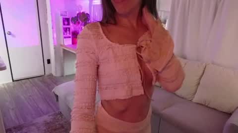  Giselle  online show from April 2026 06:35:01 PM