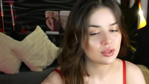 Melanie online show from April 2026 07:14:01 AM