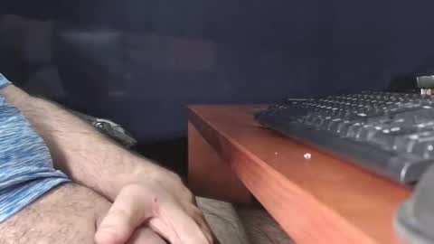 la_guyy online show from June 2026 11:46:02 PM