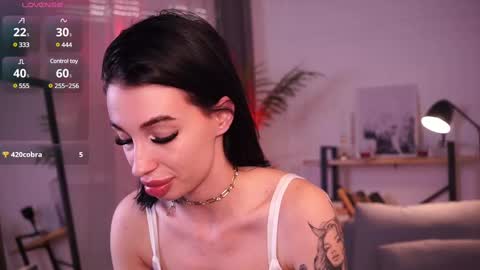 Snapshot of laady_rosee chatting on March 2025 03:37:01 PM Fanni online show from March 2025 03:37:01 PM