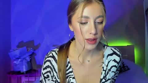 Snapshot of laangelsa chatting on January 2025 02:04:01 PM LaAngel online show from January 2025 02:04:01 PM