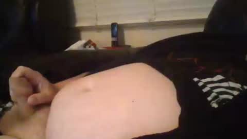 Snapshot of labialuv2suck chatting on October 2025 07:37:01 PM labialuv2suck online show from October 2025 07:37:01 PM