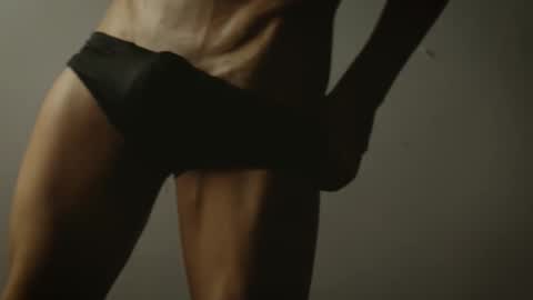 labrinthteasing online show from October 2025 01:07:01 PM