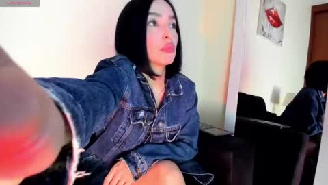 lace_victoria online show from April 2026 12:35:02 AM