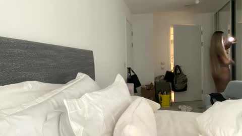 Lacey  online show from April 2026 10:36:02 PM