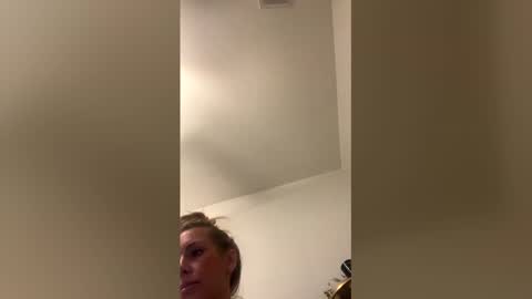 laceylayne96 online show from May 2026 01:47:02 AM