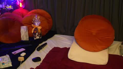 Latex Lacie online show from March 2026 05:52:01 PM