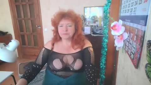 Snapshot of ladamay chatting on October 2025 09:50:02 AM LadaMay online show from October 2025 09:50:02 AM